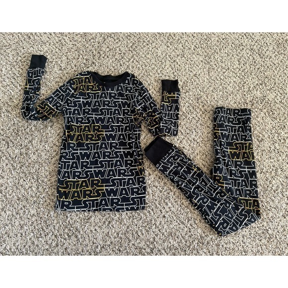 Star Wars Amazon Essentials‎ Black pajama set size large - Picture 1 of 9